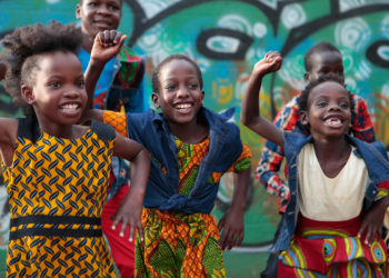 Coral africano Watoto se apresenta nesta sexta-feira em Volta Redonda