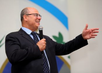 Governo do Estado lança programa Escola pra Vida