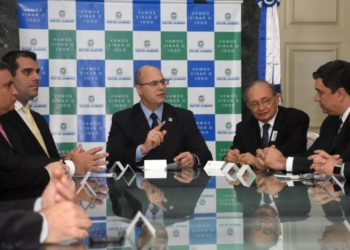 Governo do Rio anuncia investimentos para incentivo à pesquisa, inovação e iniciação científica fluminense