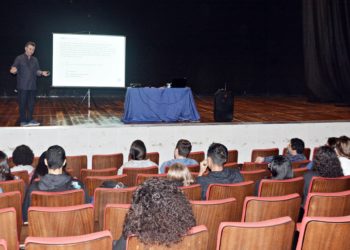 Volta Redonda realiza o segundo aulão do projeto ‘Fevre ligada ao ENEM’