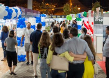 Samuca abre oficialmente feirão da habitação movimenta o final de semana em Volta Redonda