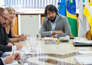 Samuca Silva recebe representantes da K-infra buscando melhorias para mobilidade urbana﻿
