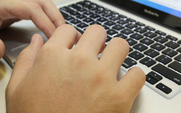 Fábrica de Talentos abre inscrições para curso de informática em Volta Redonda