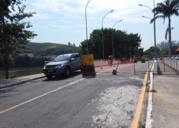 Tráfego na ponte de acesso ao Fórum está parcialmente interditado