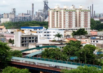 Volta Redonda realiza 1º Prêmio Fevre Educadores Inspiradores