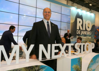 Governador inaugura estande do Rio de Janeiro em feira de turismo em Londres
