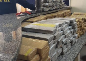 PRF faz operação contra tráfico de drogas em Itatiaia