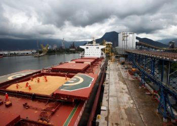 Economia Monitor do PIB-FGV de outubro apresenta alta de 0,6%