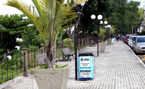 Prefeitura de Barra Mansa realiza manutenção na Beira Rio, no Centro