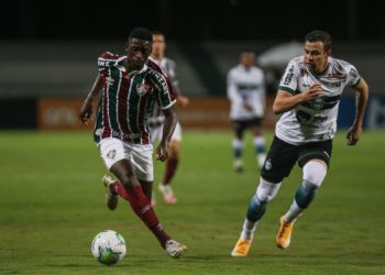 Brasileirão: Fluminense marca no fim e arranca empate com o Coritiba