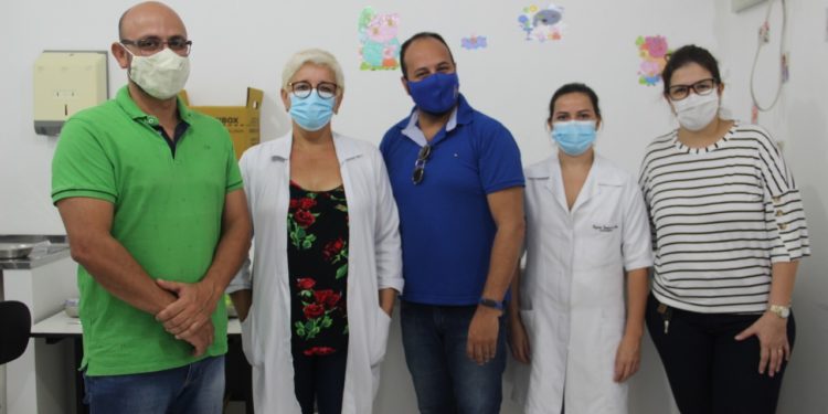 Quatis inicia vacinação contra Covid-19