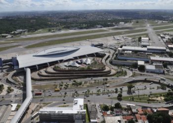 Avião que buscará vacinas na Índia parte amanhã à noite do Recife