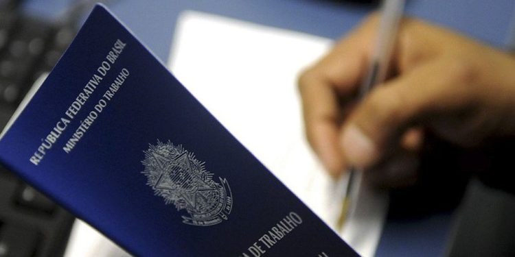 Brasil encerra 2020 com geração de 142.690 empregos formais