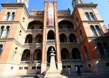 Fiocruz pede à Anvisa autorização para uso da vacina de Oxford