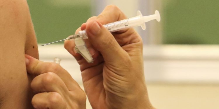 Covid-19: Anvisa aprova segundo lote da vacina CoronaVac