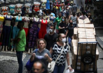 IBGE: vendas do comércio varejista crescem 1,2% em 2020
