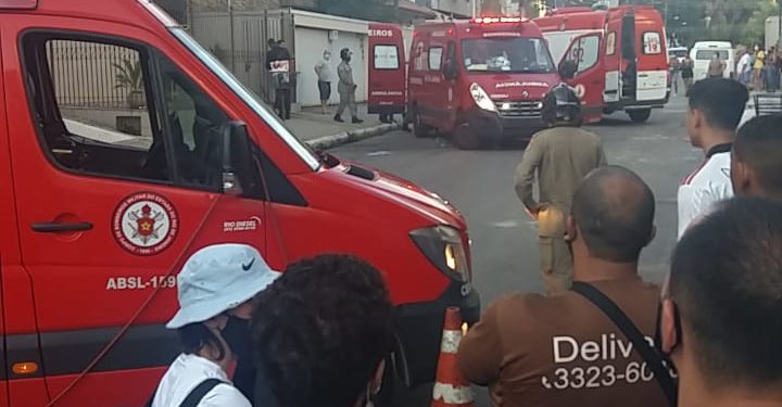 Homem com esquizofrenia é socorrido pelo Corpo de Bombeiros em BM