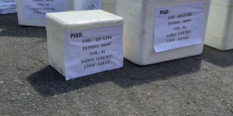 Quatis recebe 3º lote da Coronavac e iniciará a vacinação dos idosos com 90 anos ou mais