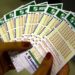 Acumulada, Mega-Sena sorteia hoje R$ 50 milhões