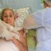 Barra Mansa vacina idosos acamados com mais de 60 anos