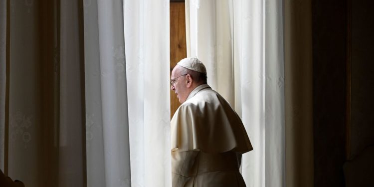 Papa Francisco chega ao Iraque nesta sexta-feira