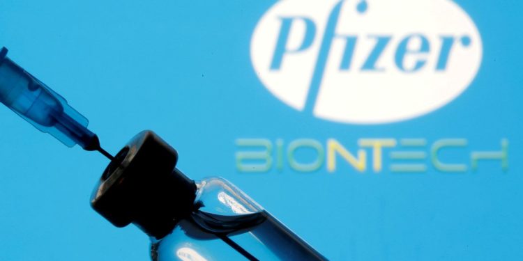 Covid-19: Pfizer deve entregar 13,5 milhões de vacinas até junho