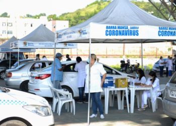 BM: Vacinação em mulheres de 71 anos e segunda dose para idosos de 82 e 83 anos