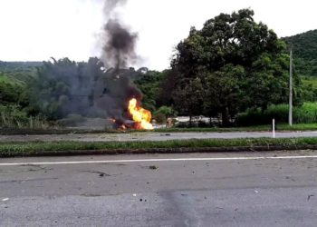 Motorista morre após explosão de carreta com gás liquefeito em Três Rios