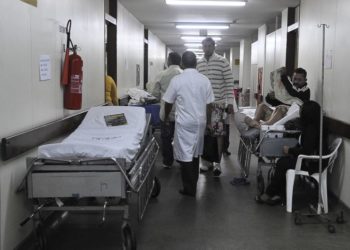 Covid-19: estado do Rio bate novo recorde por fila de leitos