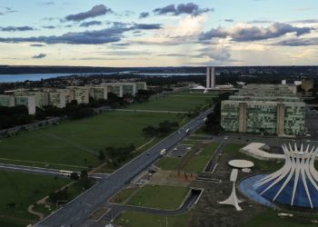 Decretos da reforma ministerial são publicados no Diário Oficial