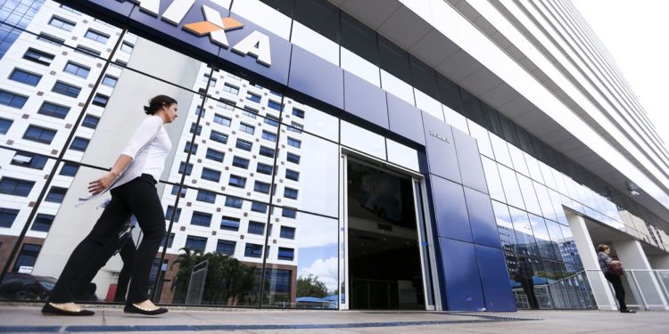 Lucro da Caixa em 2020 chega a R$ 13,169 bilhões, com queda de 37,5%