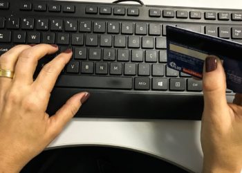 Contribuinte poderá pagar taxas federais com cartão de crédito