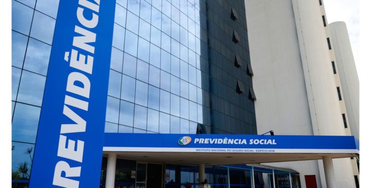 Agências do INSS não abrirão onde feriados foram antecipados