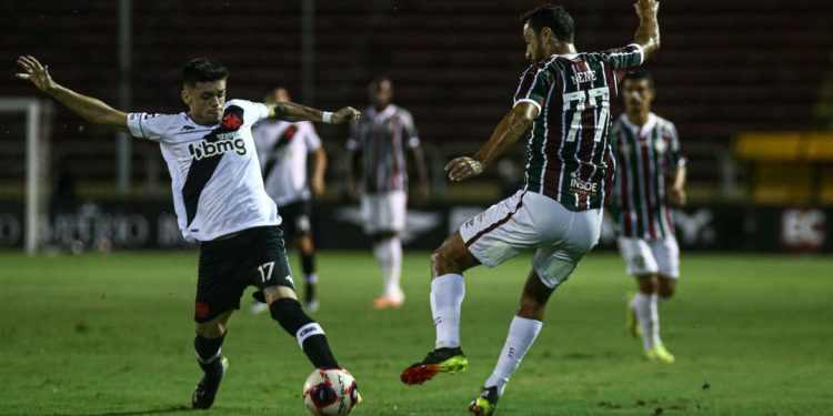 Fluminense e Vasco empatam pelo Carioca após segundo tempo movimentado