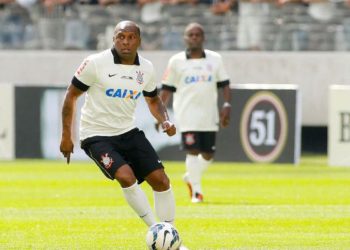 Campeão mundial pelo Corinthians, Gilmar Fubá morre aos 45 anos