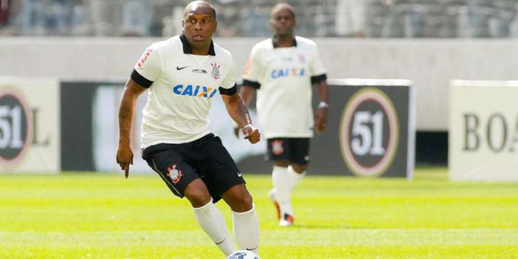 Campeão mundial pelo Corinthians, Gilmar Fubá morre aos 45 anos