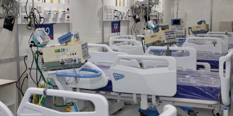 Rio: aumento nos casos de urgência de covid-19 provoca alerta vermelho