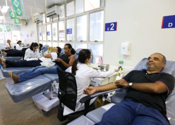 Covid-19: doações de sangue caem 20% e governo lança campanha