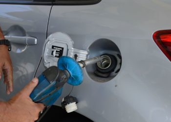 Preços de gasolina e diesel sobem hoje nas refinarias