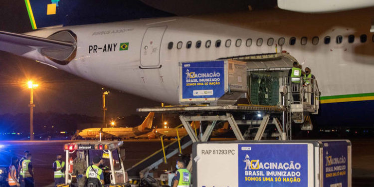 Estado do Rio de Janeiro recebe mais 249,2 mil doses de vacina contra a Covid-19