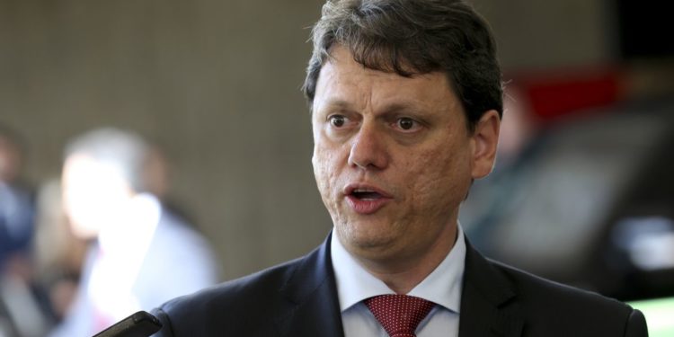 Ministério da Infraestrutura confirma a retirada da praça de pedágio de Magé (RJ) do projeto de concessão das rodovias do RJ e MG