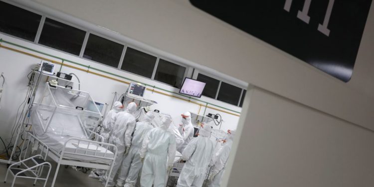 SP: Santas Casas alertam sobre desabastecimento do kit intubação