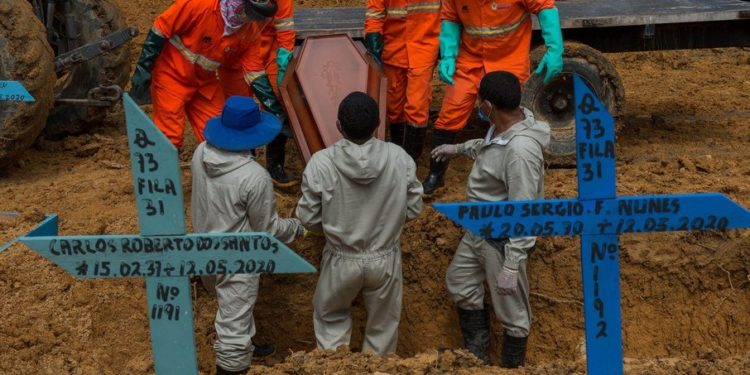 Brasil registra 3.459 mil mortes por Covid-19 em 24 horas