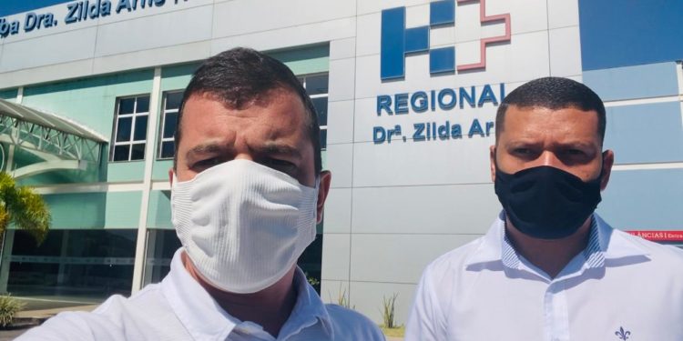 Furlani pede melhorias no atendimento aos familiares de pacientes internados com Covid-19 no Hospital Regional