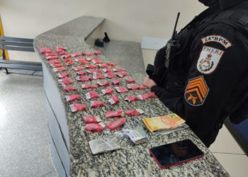 Menor é apreendido com cocaína no Getúlio Vargas