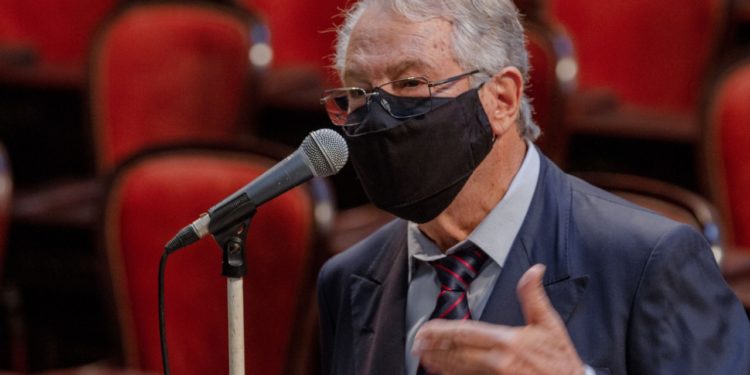 Noel de Carvalho é eleito corregedor da Alerj