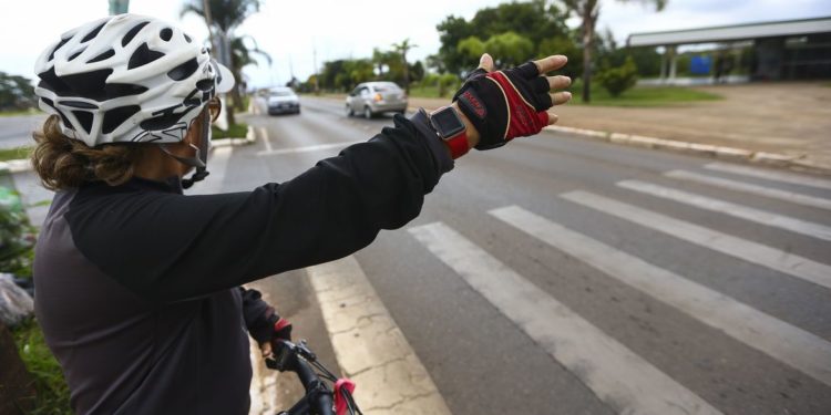 Respeito à faixa de pedestre reduz em 83% número de atropelamentos