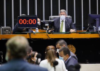 Câmara aprova PL que prorroga auxílio para o trabalhador cultural