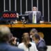 Câmara aprova PL que prorroga auxílio para o trabalhador cultural