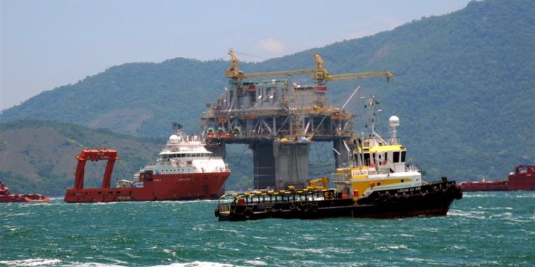 Alerj e Governo discutem estratégias para recuperar setor naval no Estado do Rio